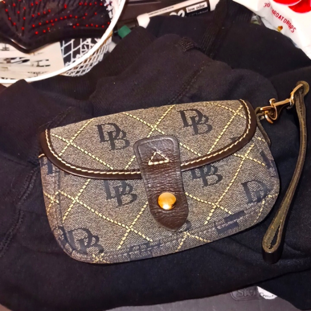 D&B Wristlet